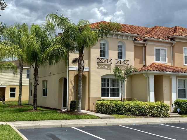 3099 Seaview Castle Drive, KISSIMMEE