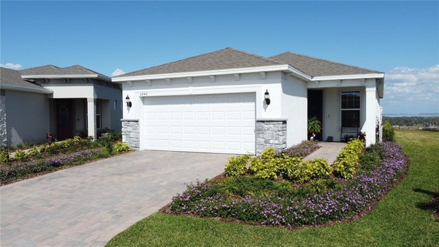 2842 Purple Meadow Court, MINNEOLA