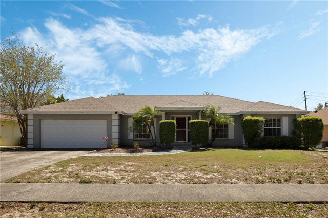 8520 Rose Groves Road, ORLANDO