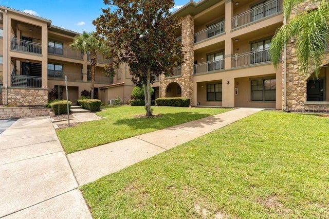 901 Charo Parkway 712, DAVENPORT