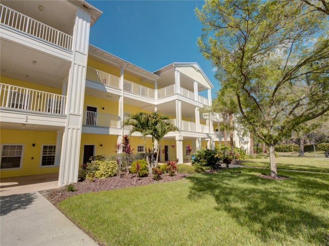 709 Lucaya Loop 1203, DAVENPORT